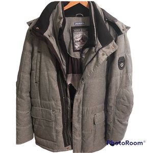 Men’s Large Warm Canadian Collection Point Zero Removable Hood with Faux Fur